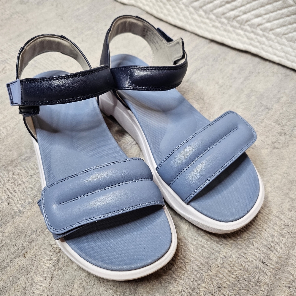 Aetrex Blue and Navy Sport Sandals - Picture 3 of 16